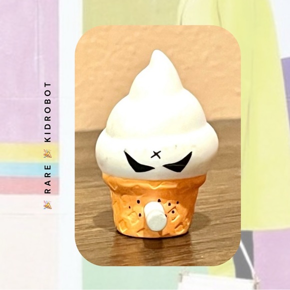 RARE🎉 - KidRobot ice cream cigarette collectible figure - Picture 1 of 11
